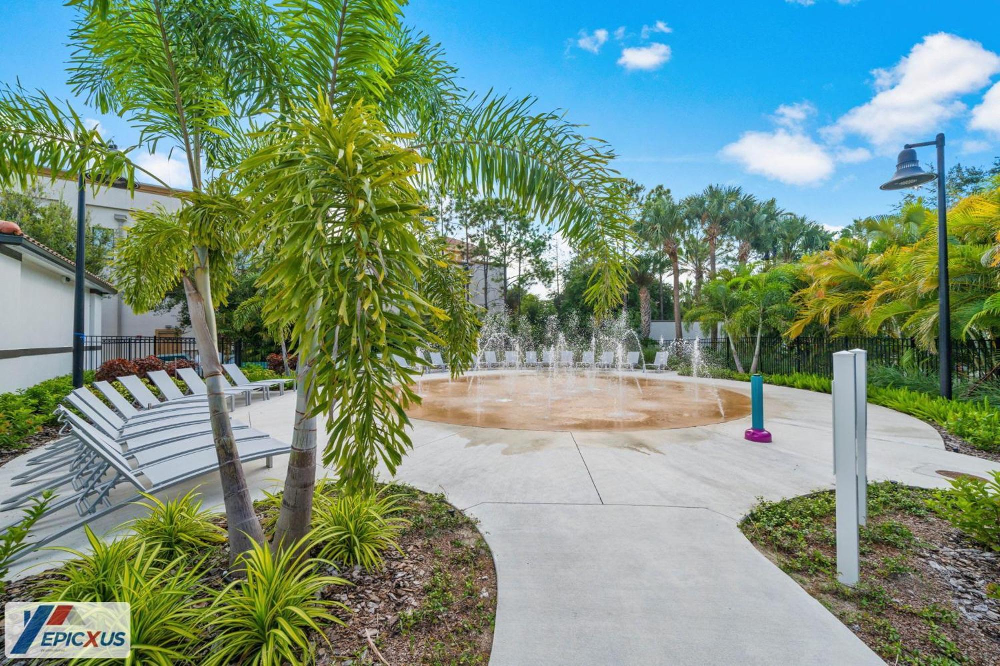 The Epic Lisbon Vista Cay Orlando Apartment Exterior photo