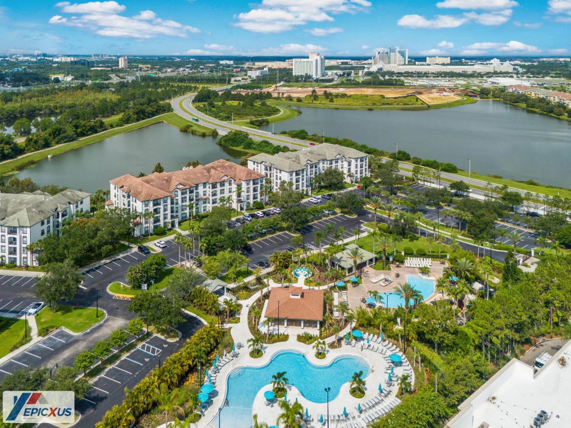The Epic Lisbon Vista Cay Orlando Apartment Exterior photo